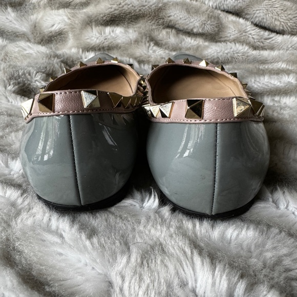 Valentino Rockstud Flats - Picture 5 of 9